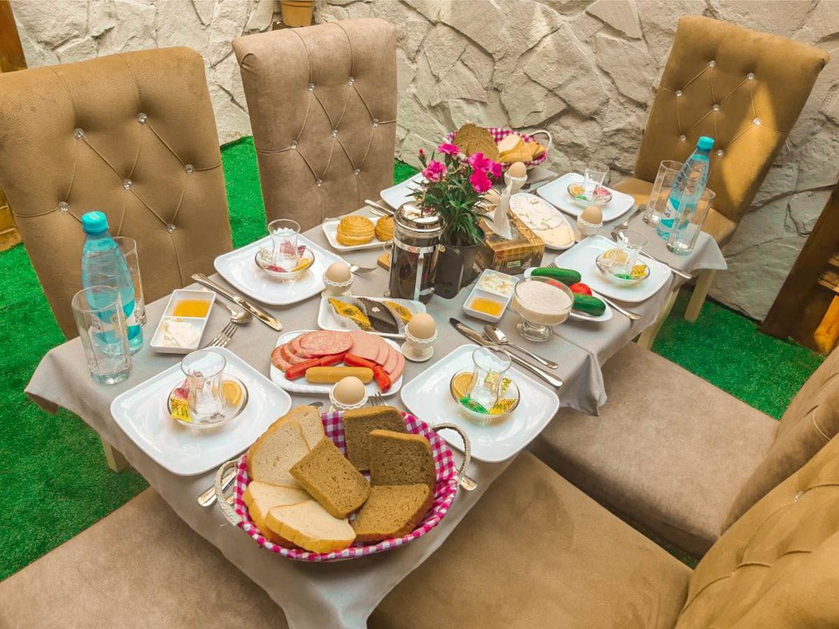 Old Castle Boutique Hotel Баку Екстер'єр фото