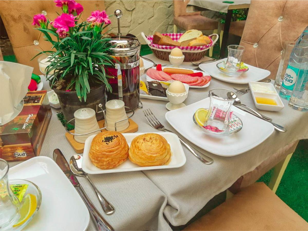 Old Castle Boutique Hotel Баку Екстер'єр фото