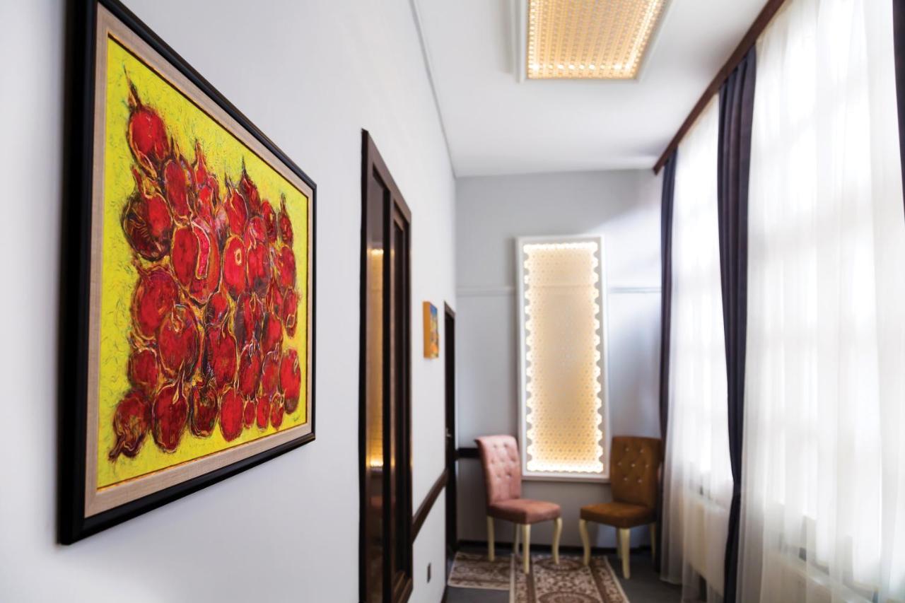 Old Castle Boutique Hotel Баку Екстер'єр фото